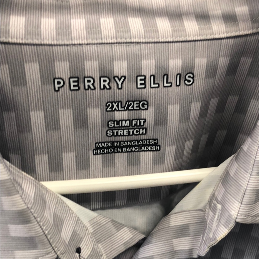 Perry Ellis Slim Fit Stretch Dress Shirt - Light Gray Stripe